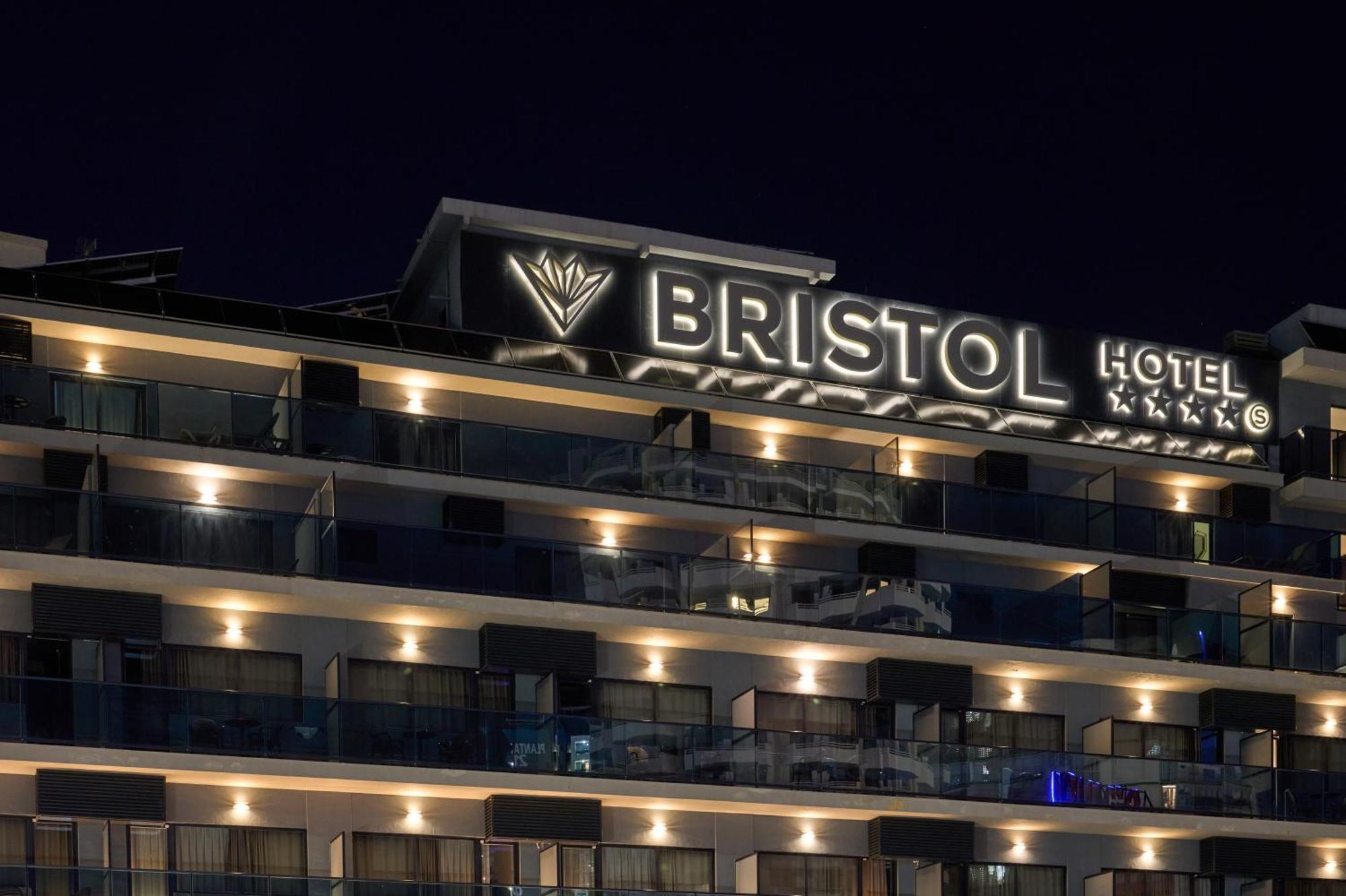 Hotel Bristol 4 Sup เบนิดอร์ม ภายนอก รูปภาพ